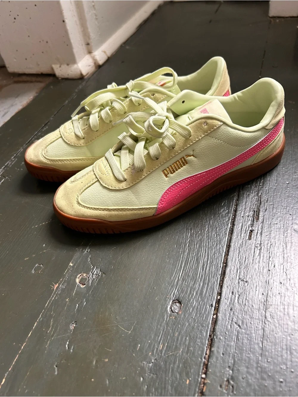Puma Womens Palermo OG Light Green Pink Sneakers Size 8.5
